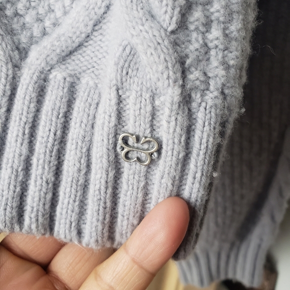 Aritzia Sunday Best Merino Wool Blend Boreal 1/4 Zip Cable Knit Sweater. - Picture 4 of 10